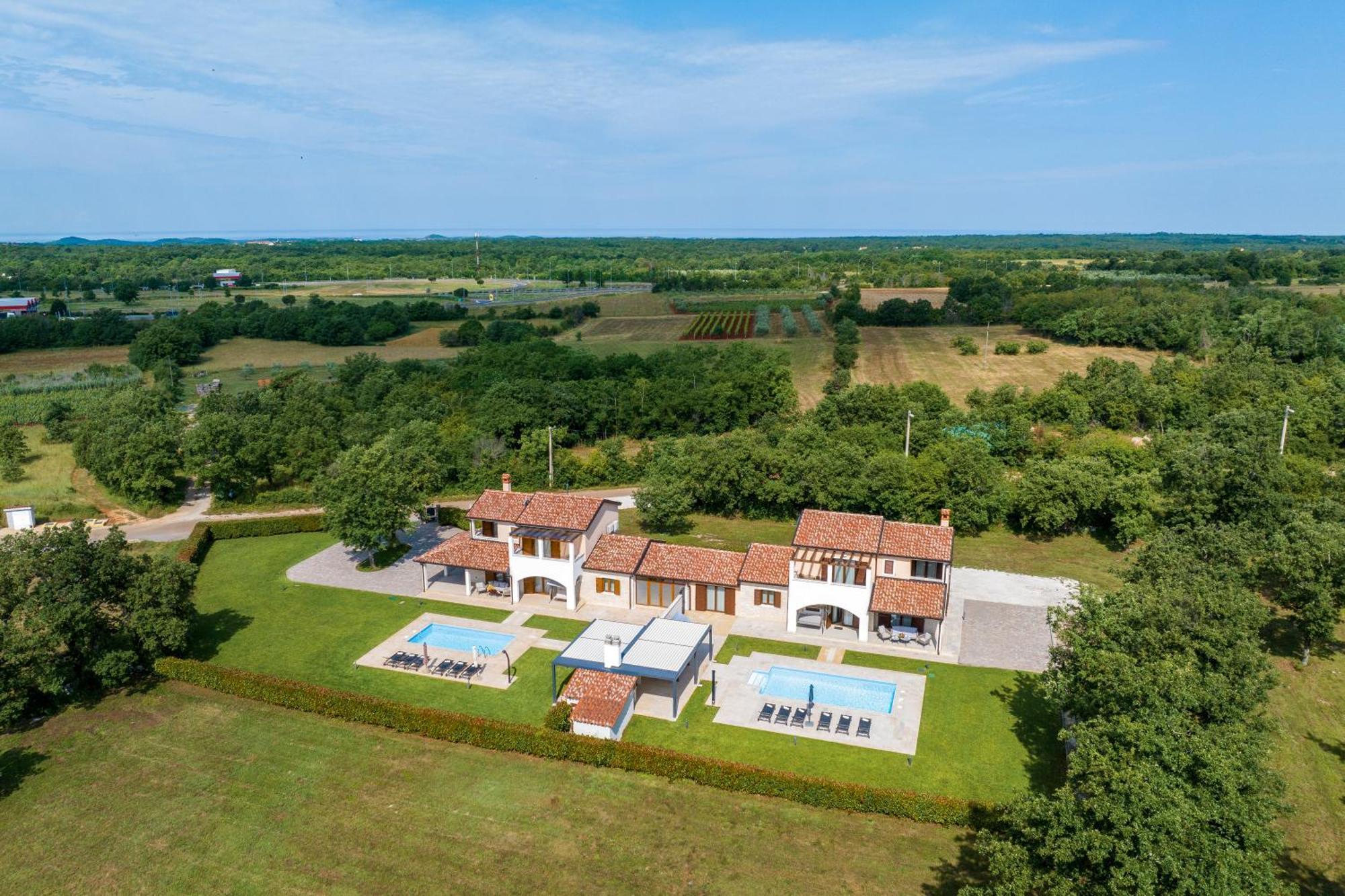 Vila Genia Ii